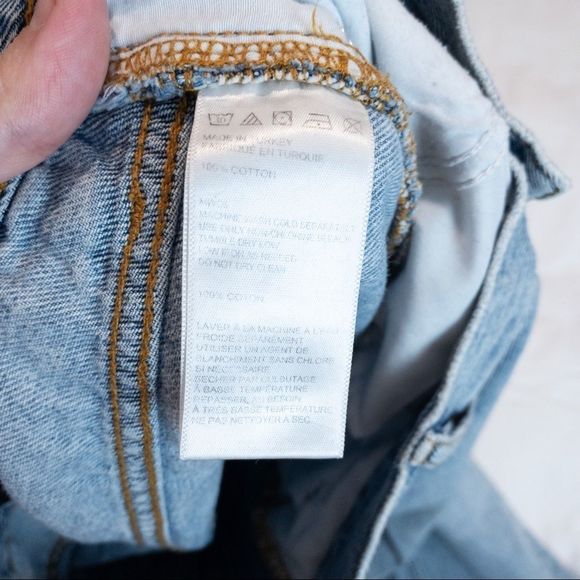 BDG Acid Wash Cropped Boyfriend Jeans - Size 25 - Picture 6 of 8